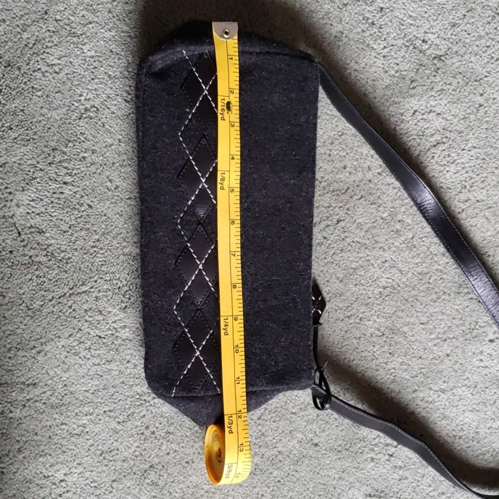 EUC Etienne Aigner black wool/rayon shoulder bag - Picture 2 of 5